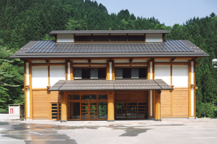 埼玉県秩父市　道の駅大滝温泉　郷路館